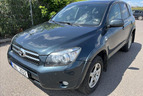 Toyota RAV4 2,2 D-CAT 4x4 KLIMA TAŽNÉ ALU